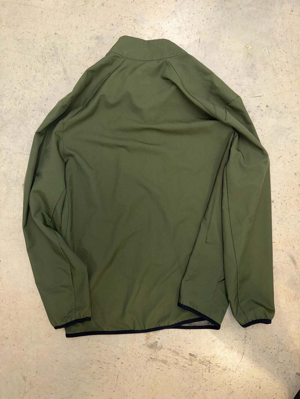Nike Dri-Fit Men's Full-Zip Lightweight Olive Green Active Wear Training Jacket - Picture 3 of 4